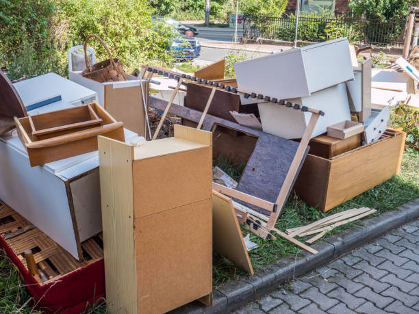 Best Full-Service Junk Removal  in Santa Clara, NM
